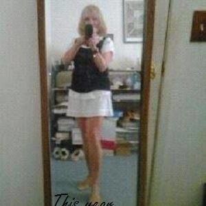 Meet your Posher, Elaine